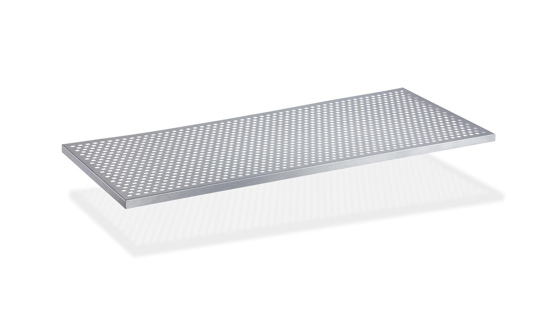 Lichtschachtabdeckung mit Aufkantung für den Lichtschacht