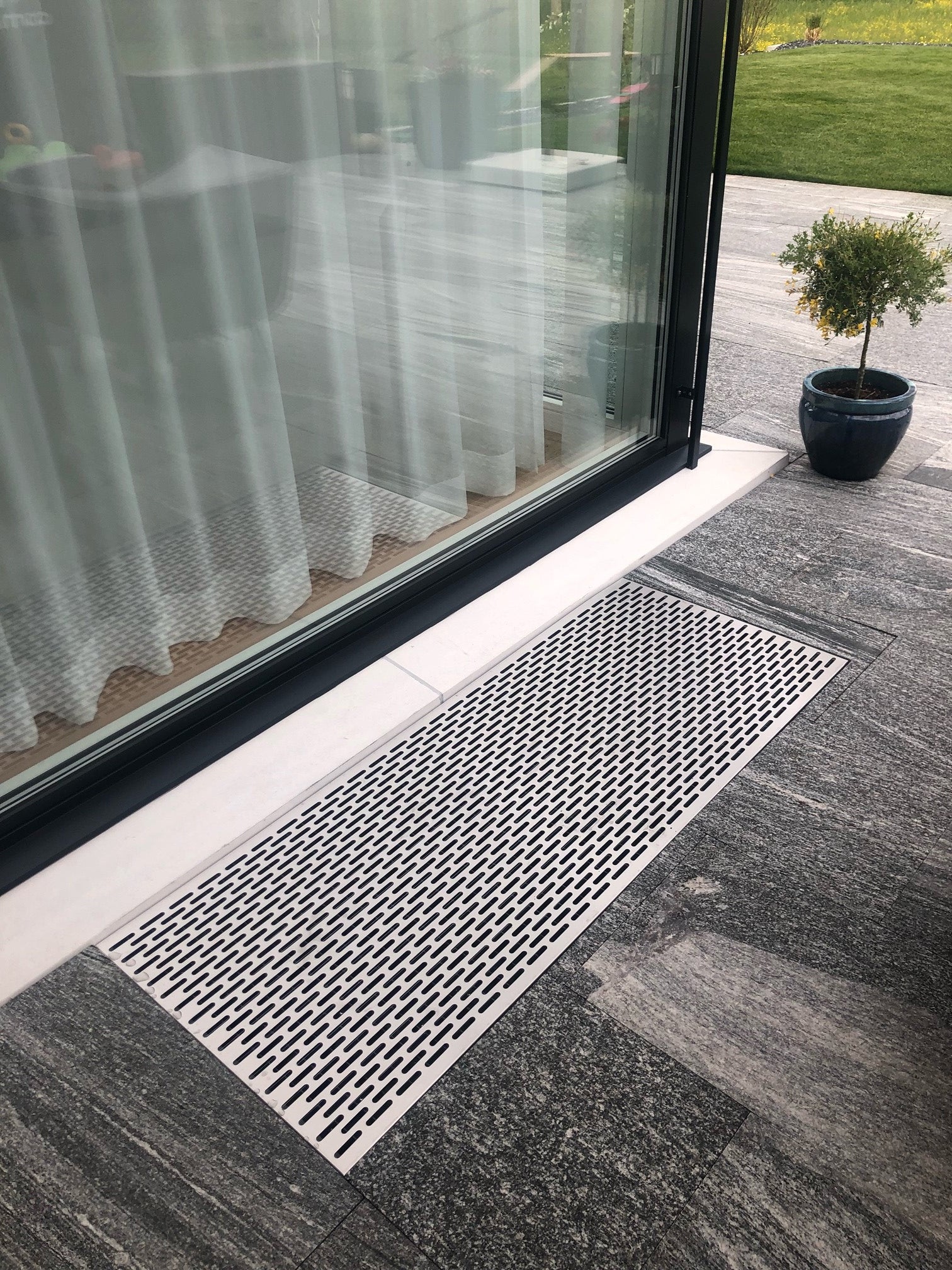 Lichtschachtabdeckung für Lichtschacht