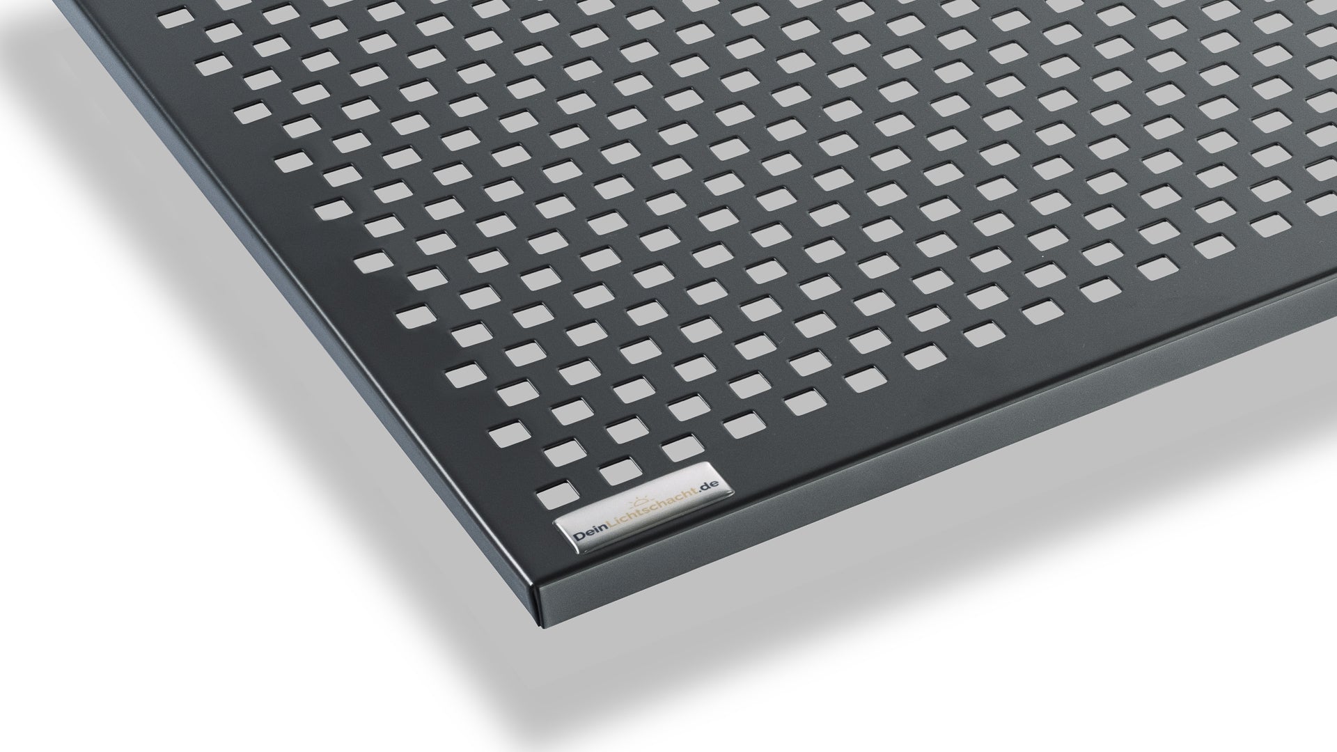 Lichtschachtabdeckung Aufkantung mit Pulverbeschichtung